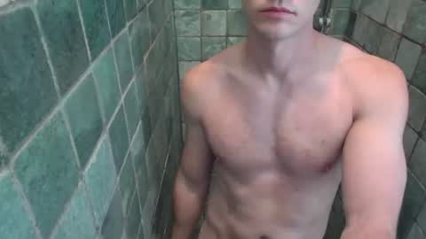 jasontyler20131 online show from July 11, 10:56 pm