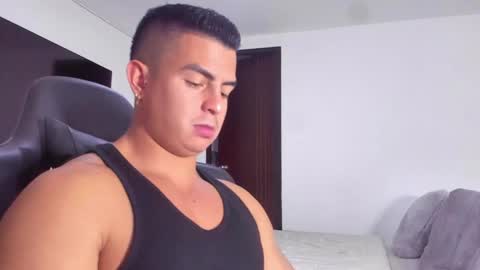 Snapshot of jasperbrooksx chatting on February 13, 7:52 pm JBrooksXx online show from February 13, 7:52 pm