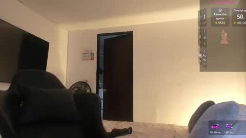 JBrooksXx online show from January 15, 12:31 pm