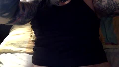 javatlop online show from April 23, 9:14 am