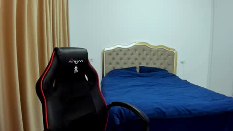  Javi  online show from October 19, 9:40 pm