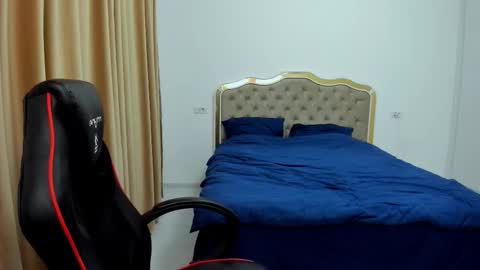  Javi  online show from September 13, 4:52 pm