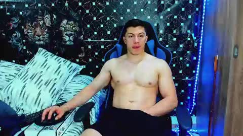 Javier online show from June 26, 5:21 am