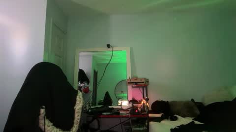 javiSdick online show from November 2, 5:50 pm