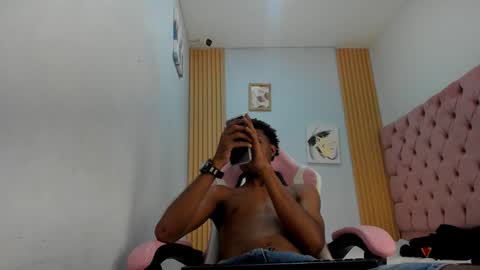 jax_maliq online show from October 15, 6:15 pm