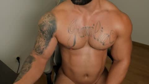 Snapshot of jaxonhunk chatting on September 13, 3:07 am JaxonHunk online show from September 13, 3:07 am