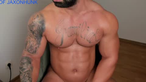 Snapshot of jaxonhunk chatting on December 27, 1:53 am JaxonHunk online show from December 27, 1:53 am