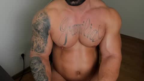 Snapshot of jaxonhunk chatting on March 5, 8:23 pm JaxonHunk online show from March 5, 8:23 pm