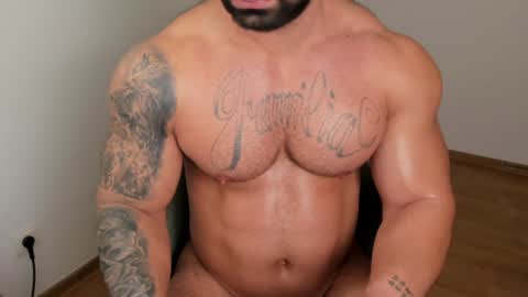 Snapshot of jaxonhunk chatting on February 7, 4:16 am JaxonHunk online show from February 7, 4:16 am