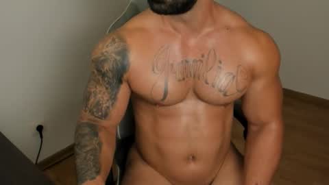 Snapshot of jaxonhunk chatting on September 11, 9:36 pm JaxonHunk online show from September 11, 9:36 pm