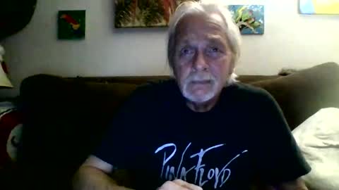 Snapshot of jay_jay1475 chatting on December 10, 11:31 pm jay-jay1475 online show from December 10, 11:31 pm