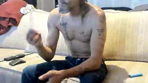 Snapshot of jay_short7863 chatting on September 25, 6:07 pm O F jay short786 online show from September 25, 6:07 pm