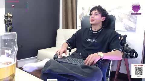 jay_taylor1_ online show from March 8, 2:59 am