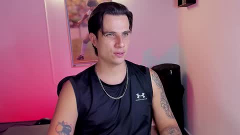 Snapshot of jayalvarrez_ chatting on October 12, 6:02 pm Jay Alvarrez online show from October 12, 6:02 pm