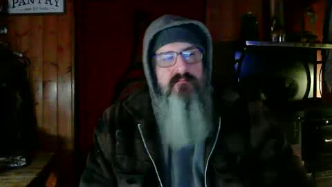 Snapshot of jaycanbefun chatting on February 2, 2:17 am Grand Zaddy or Jay its casual online show from February 2, 2:17 am