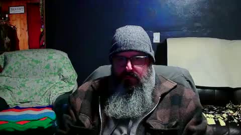 Snapshot of jaycanbefun chatting on December 9, 7:06 am Grand Zaddy or Jay its casual online show from December 9, 7:06 am