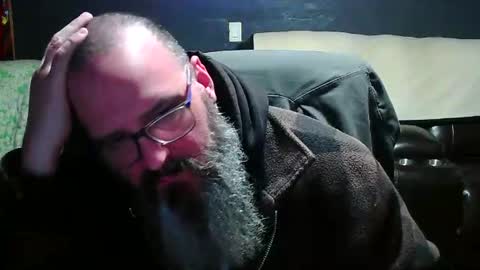 Snapshot of jaycanbefun chatting on December 6, 3:41 am Grand Zaddy or Jay its casual online show from December 6, 3:41 am
