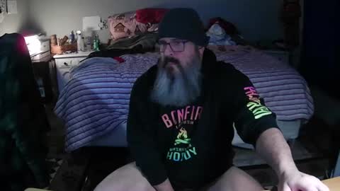 Snapshot of jaycanbefun chatting on December 17, 3:50 am Grand Zaddy or Jay its casual online show from December 17, 3:50 am