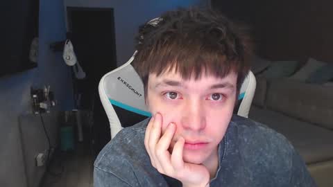 Snapshot of jayce_icestone chatting on February 5, 5:52 am Jayce online show from February 5, 5:52 am