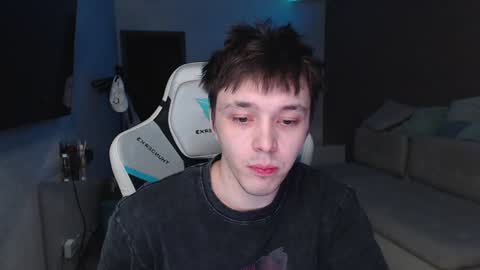 Snapshot of jayce_icestone chatting on February 1, 5:37 pm Jayce online show from February 1, 5:37 pm