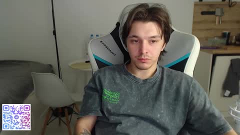 Jayce online show from October 31, 4:21 pm