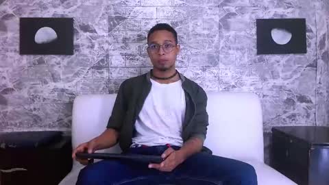 Jayden Morris online show from October 22, 11:36 am