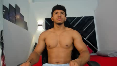 Snapshot of jaydenvance chatting on October 10, 3:00 am JAYDEN online show from October 10, 3:00 am