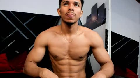 JAYDEN online show from April 18, 2:35 am