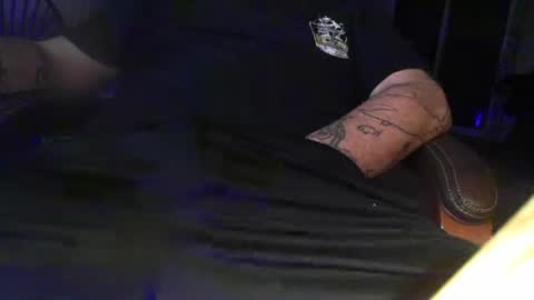 jayholew online show from April 16, 8:03 am