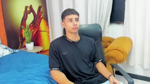 Snapshot of jaze_bradley chatting on February 21, 11:22 am jaze_bradley online show from February 21, 11:22 am