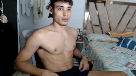 Lin online show from March 8, 5:44 am