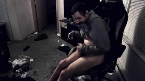 jburns87 online show from December 23, 5:17 am