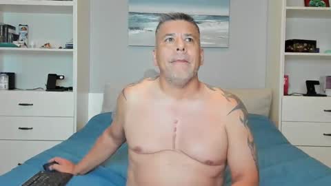 jc1971 online show from October 29, 6:44 pm