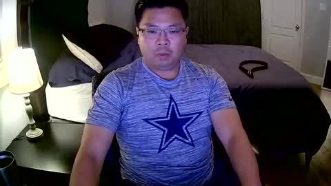jcmelbow323 online show from October 16, 4:31 am