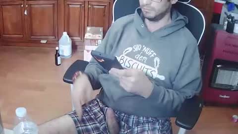 jd19852 online show from December 15, 7:44 pm