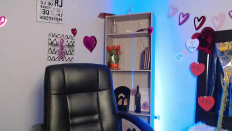 Snapshot of jeam_hot chatting on February 20, 10:04 pm jeam_hot online show from February 20, 10:04 pm
