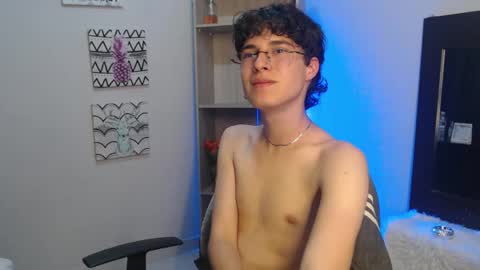 Snapshot of jeam_hot chatting on January 14, 9:41 pm jeam_hot online show from January 14, 9:41 pm