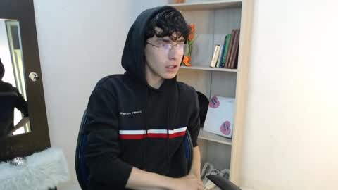 Snapshot of jeam_hot chatting on January 2, 10:33 pm jeam_hot online show from January 2, 10:33 pm