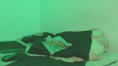 Snapshot of jeampier_sexy chatting on January 25, 12:38 am jeampier_sexy online show from January 25, 12:38 am
