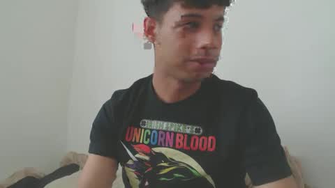 Snapshot of jeampier_sexy chatting on January 8, 5:59 pm jeampier_sexy online show from January 8, 5:59 pm