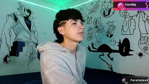 Jean online show from April 2, 4:04 pm