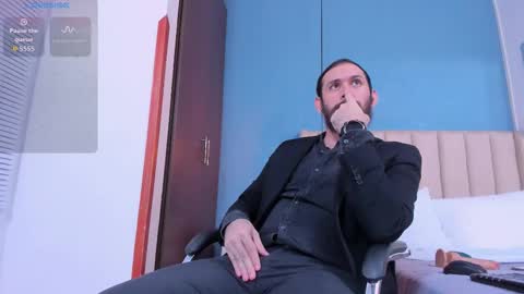 Snapshot of jeanpiere02 chatting on September 23, 3:06 am Jeanpiere online show from September 23, 3:06 am