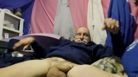 Snapshot of jedlick58jj58 chatting on January 4, 3:07 pm jedlick58jj58 online show from January 4, 3:07 pm