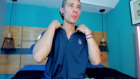 Snapshot of jefer_rick chatting on December 9, 12:34 am Jeff online show from December 9, 12:34 am