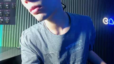 Snapshot of jefer_rick chatting on October 6, 12:43 pm Jeff online show from October 6, 12:43 pm