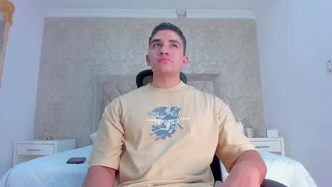 Snapshot of jeffdaltton chatting on January 2, 7:40 pm Jeff online show from January 2, 7:40 pm