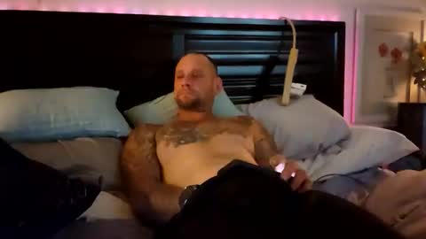 Doingitright online show from April 17, 2:03 am