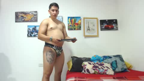 Snapshot of jeffsexybody chatting on February 16, 2:22 am Jeff online show from February 16, 2:22 am