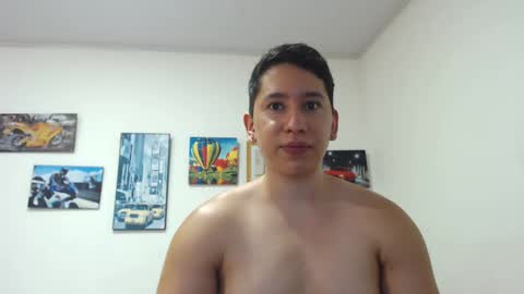 Snapshot of jeffsexybody chatting on February 12, 12:27 am Jeff online show from February 12, 12:27 am