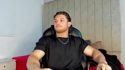 Snapshot of jeicob_gagnon chatting on October 4, 7:24 am jeicob gagnon online show from October 4, 7:24 am